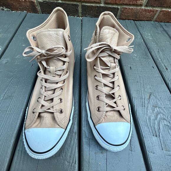 Converse Men's Chuck Taylor All Star Leather Sneaker Tan High Top Size M 13/W 15 - Picture 1 of 8